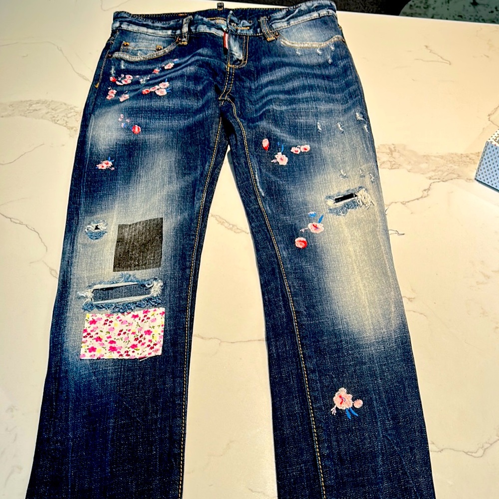 Stunning d squared jeans size 27